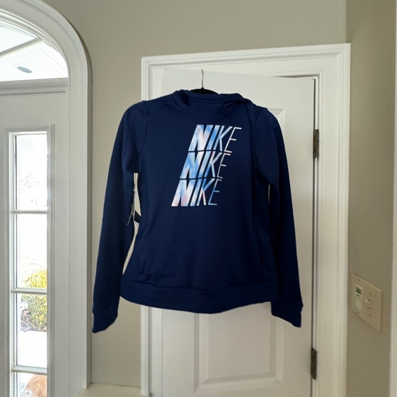 Nike Other - Nike Girls SWEATSHIRT sz 14 NWT